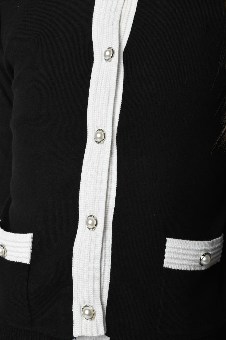 Cardigan con bottoni gioiello