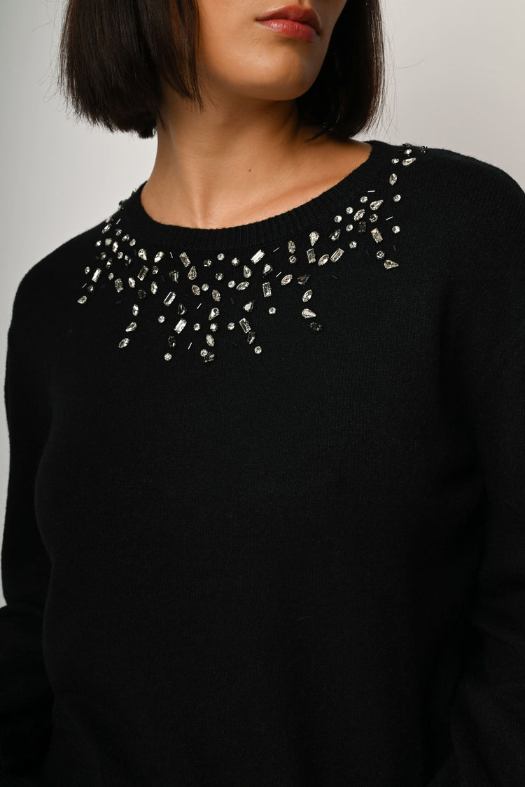Pull con decorazione strass