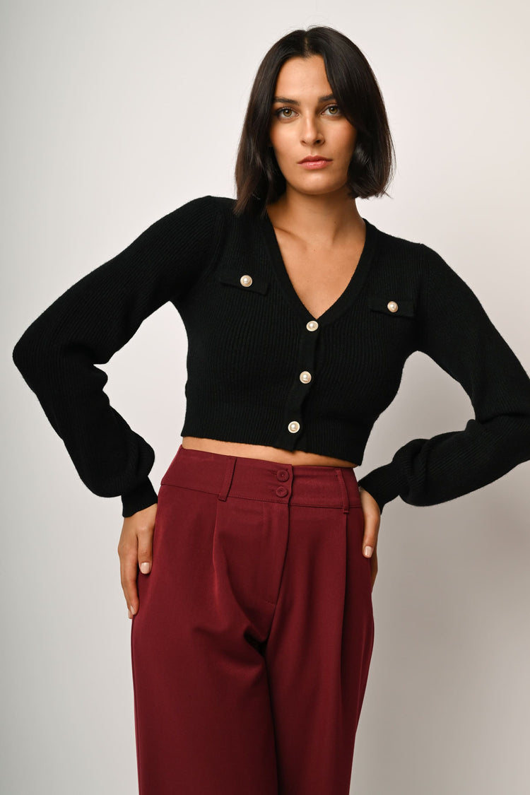 Cardigan crop con bottoni gioiello