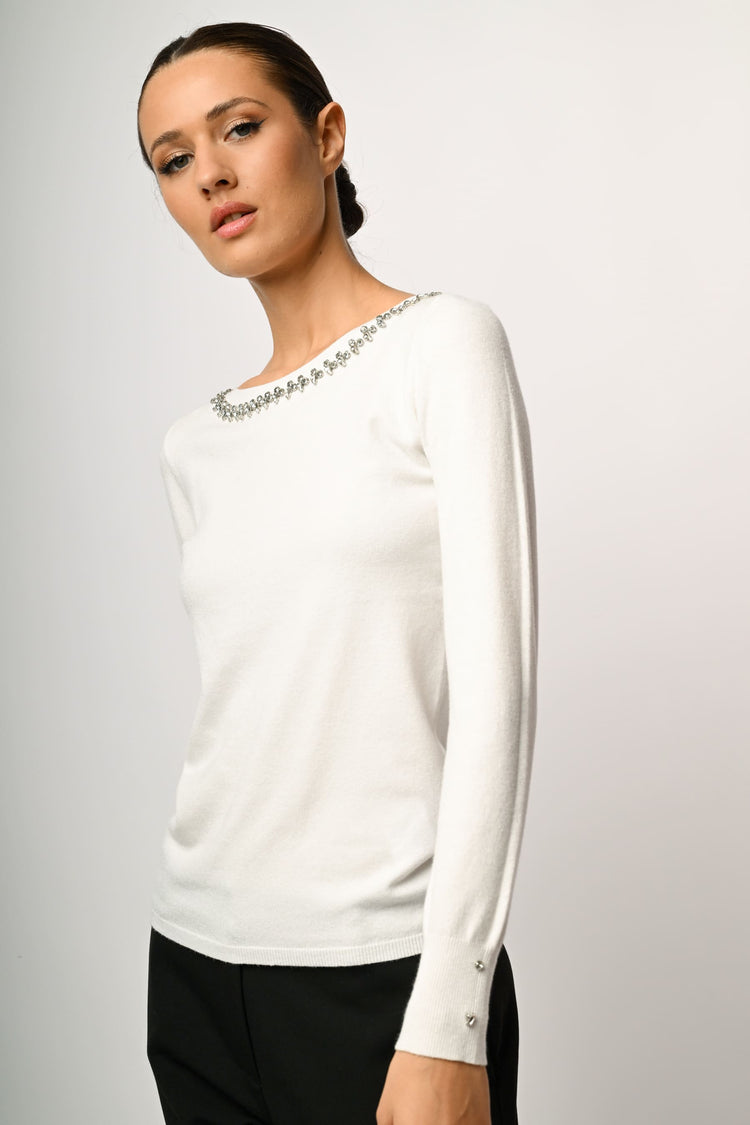 Pull con decorazione strass