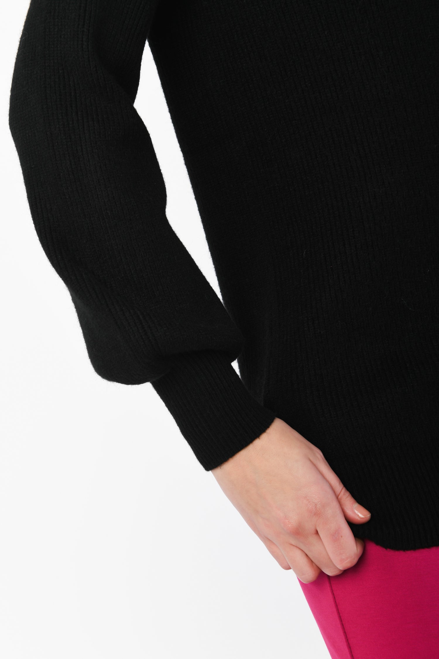 VG2337NE-23_4_4