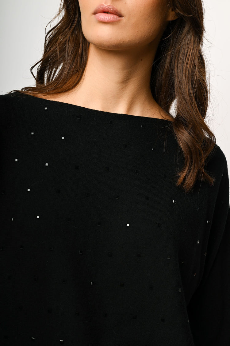 Pull con strass e frange
