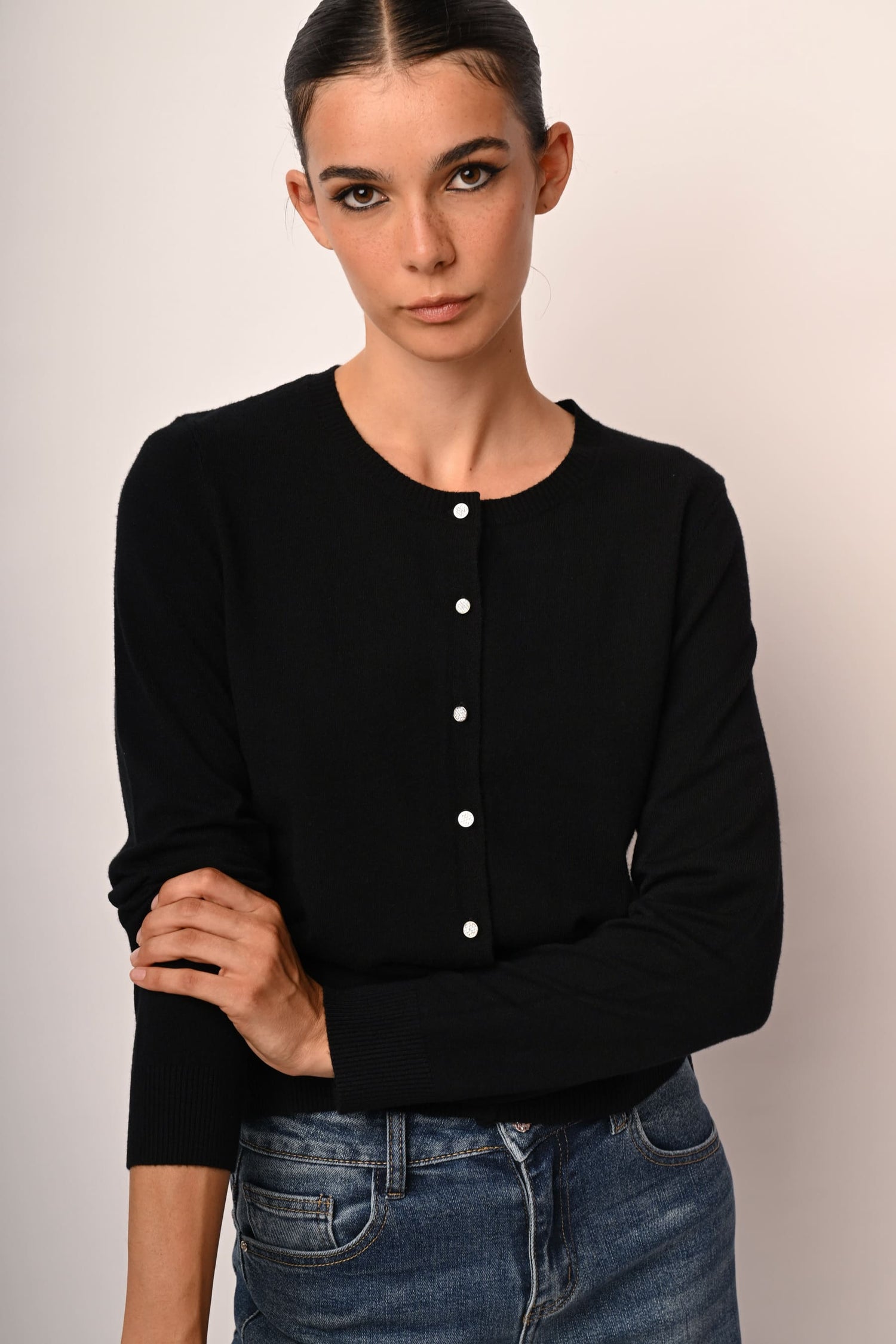 VG25142BNE-25_1_1