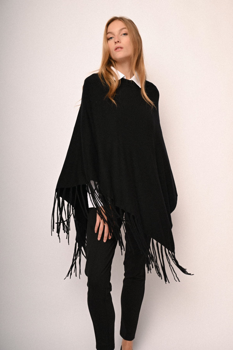 Poncho con frange