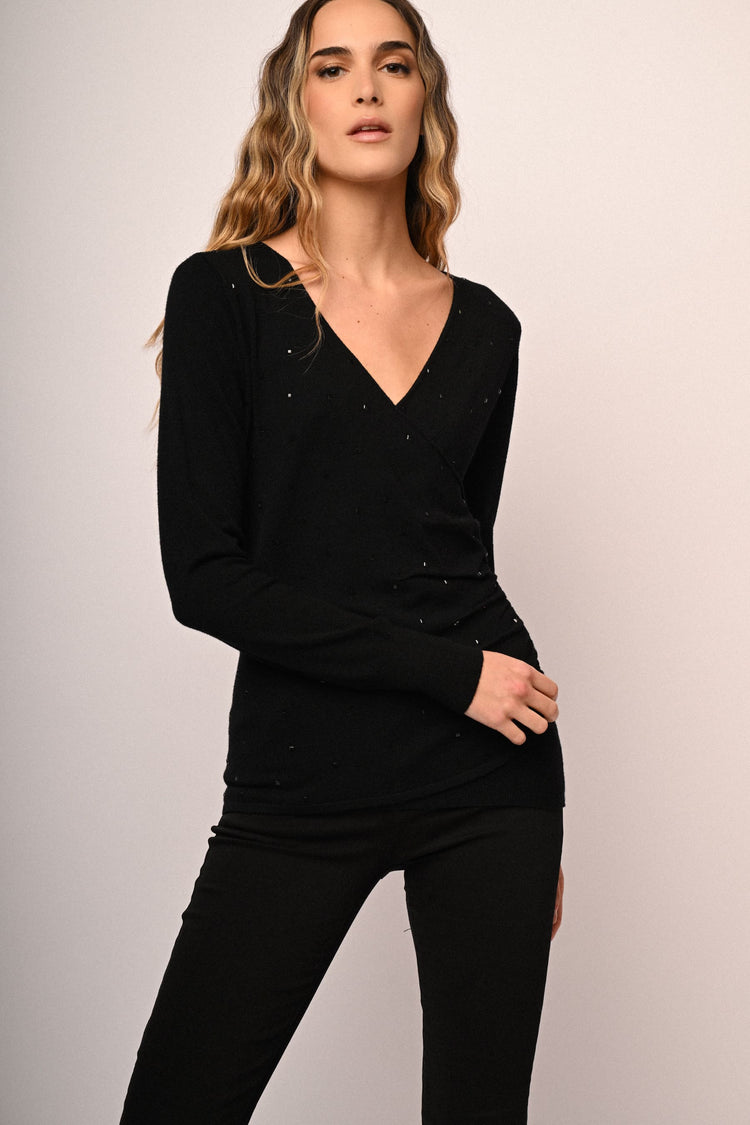 Pull incrociato con decorazione strass