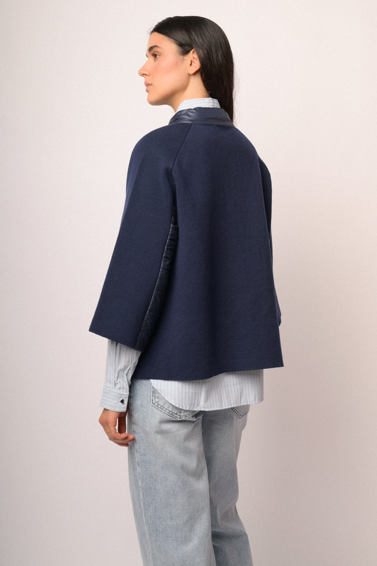 Giacca bimateriale in nylon e maglia blu navy