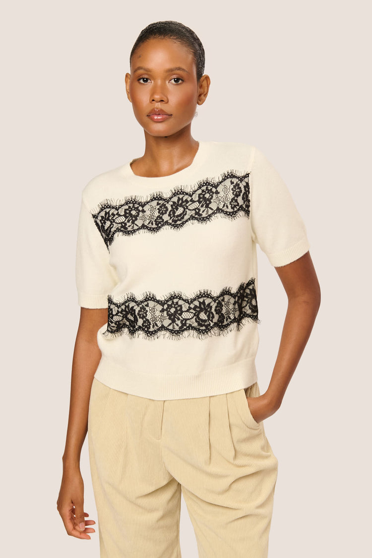 Pull a mezze maniche con pizzo