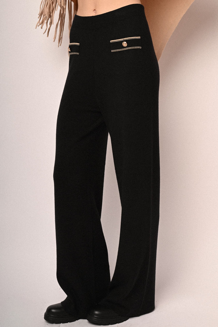 Pantaloni in maglia con bottoni e profili lurex