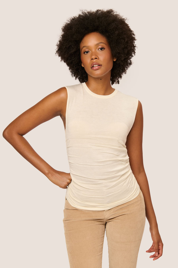 Top in maglia con arricciature