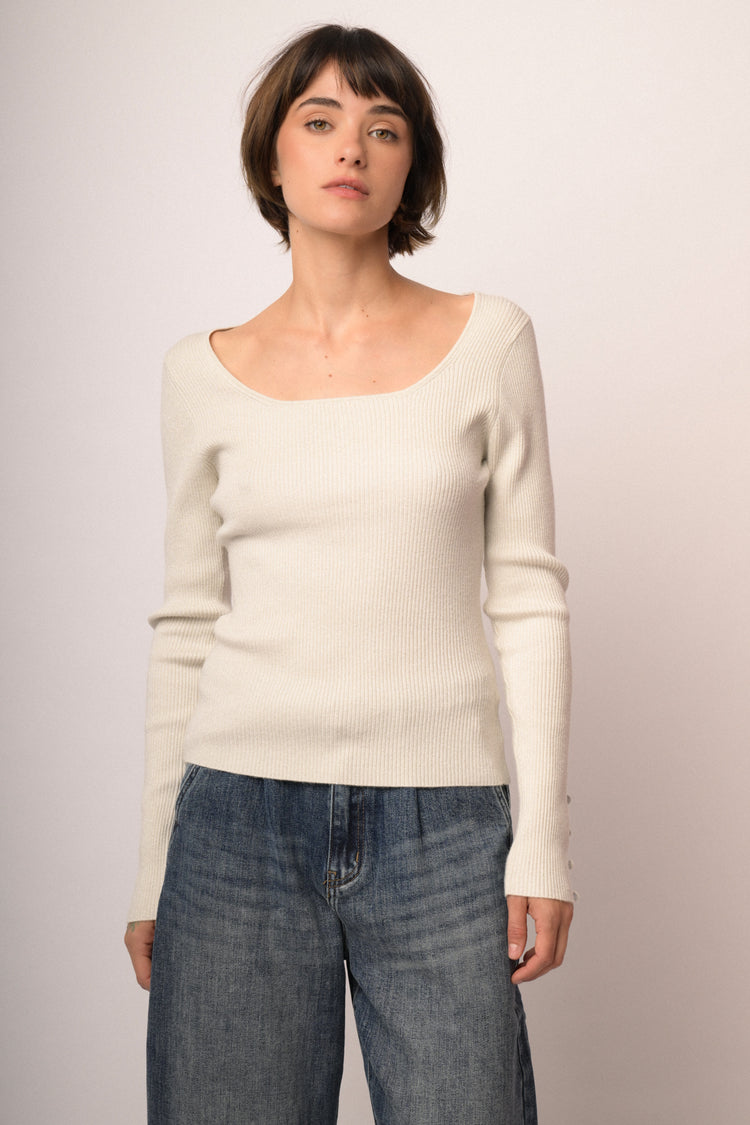Pull in maglia lurex a costine avorio