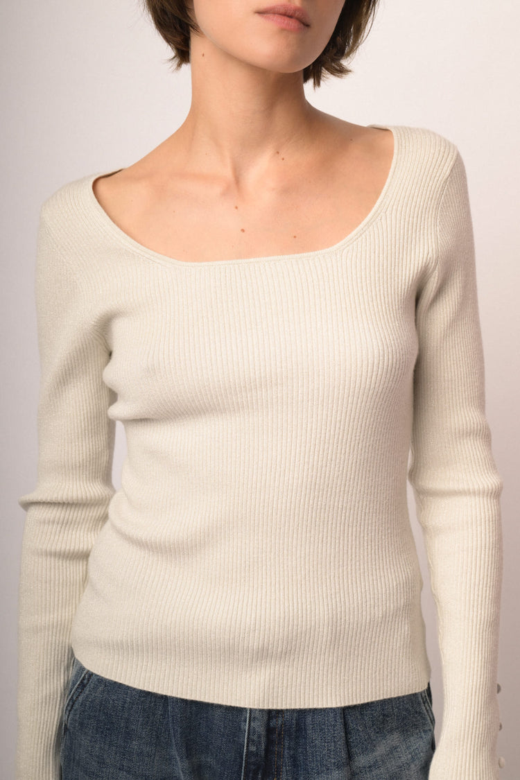 Pull in maglia lurex a costine avorio