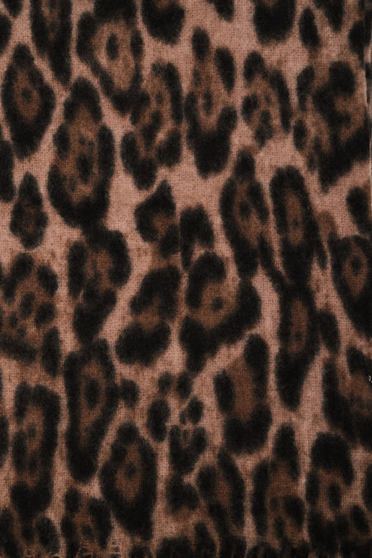 Sciarpa animalier con frange