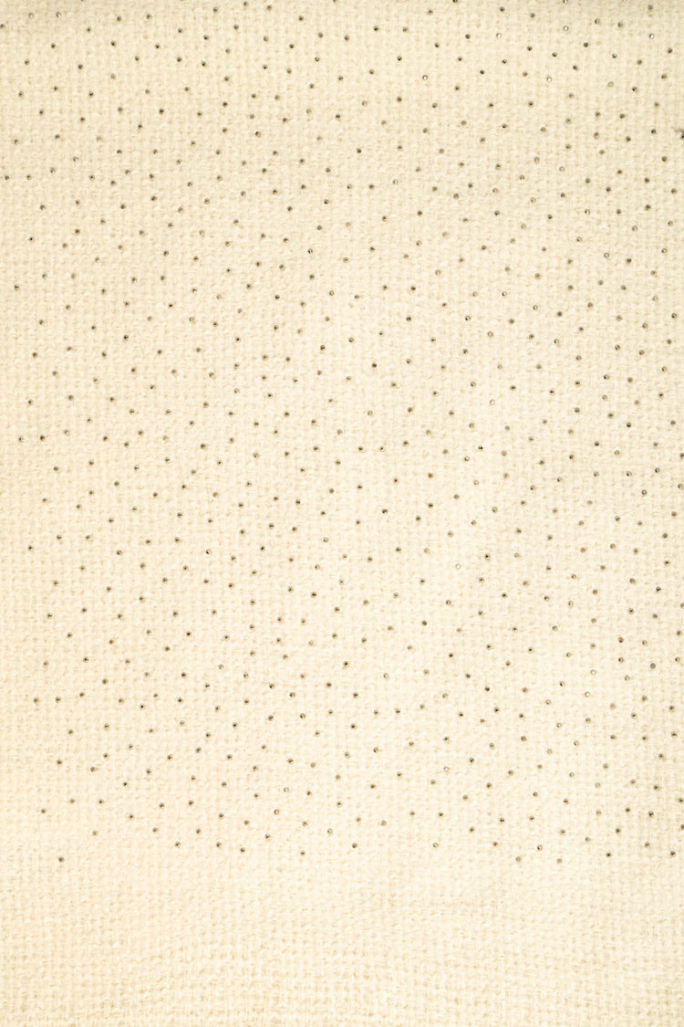 Sciarpa beige con mini borchie