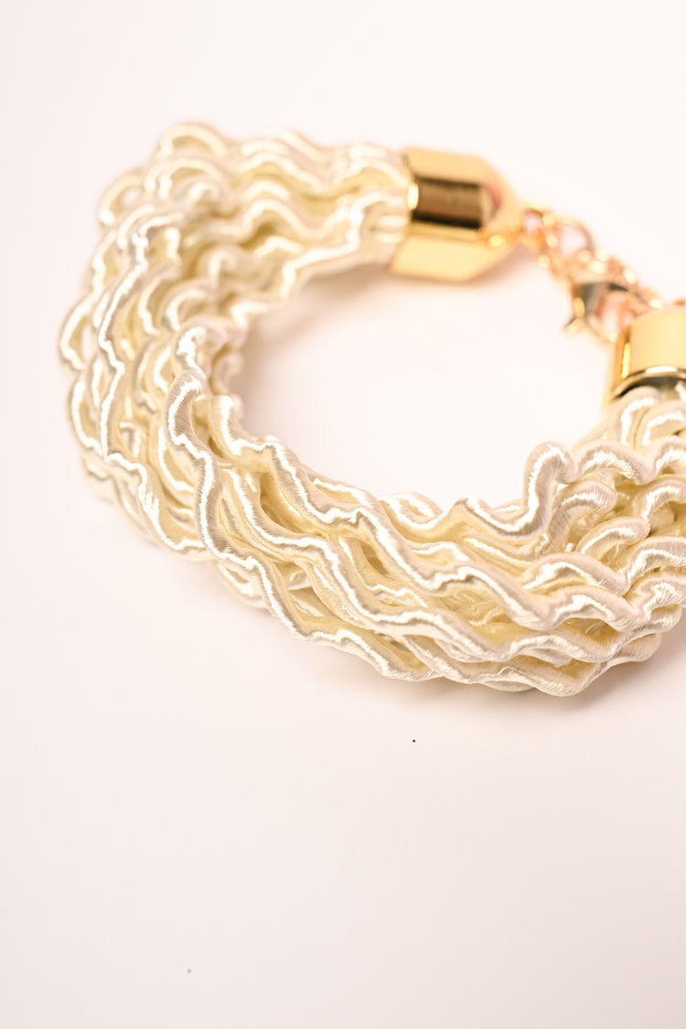 Bracciale con fili ondulati