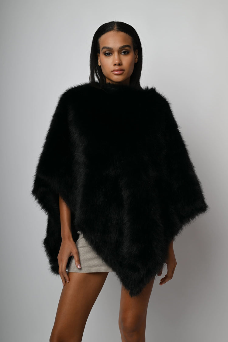 Poncho similpelliccia