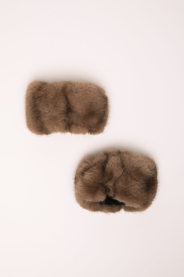 Polsini in faux fur
