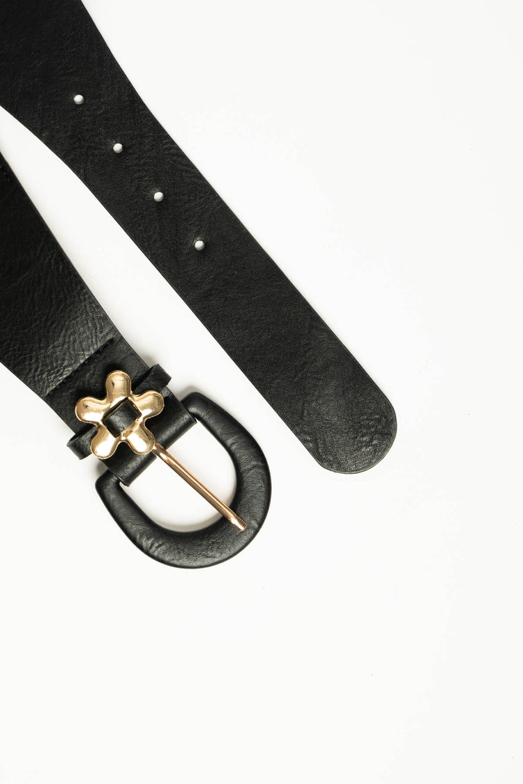 Cintura elastica in similpelle nera con fiore