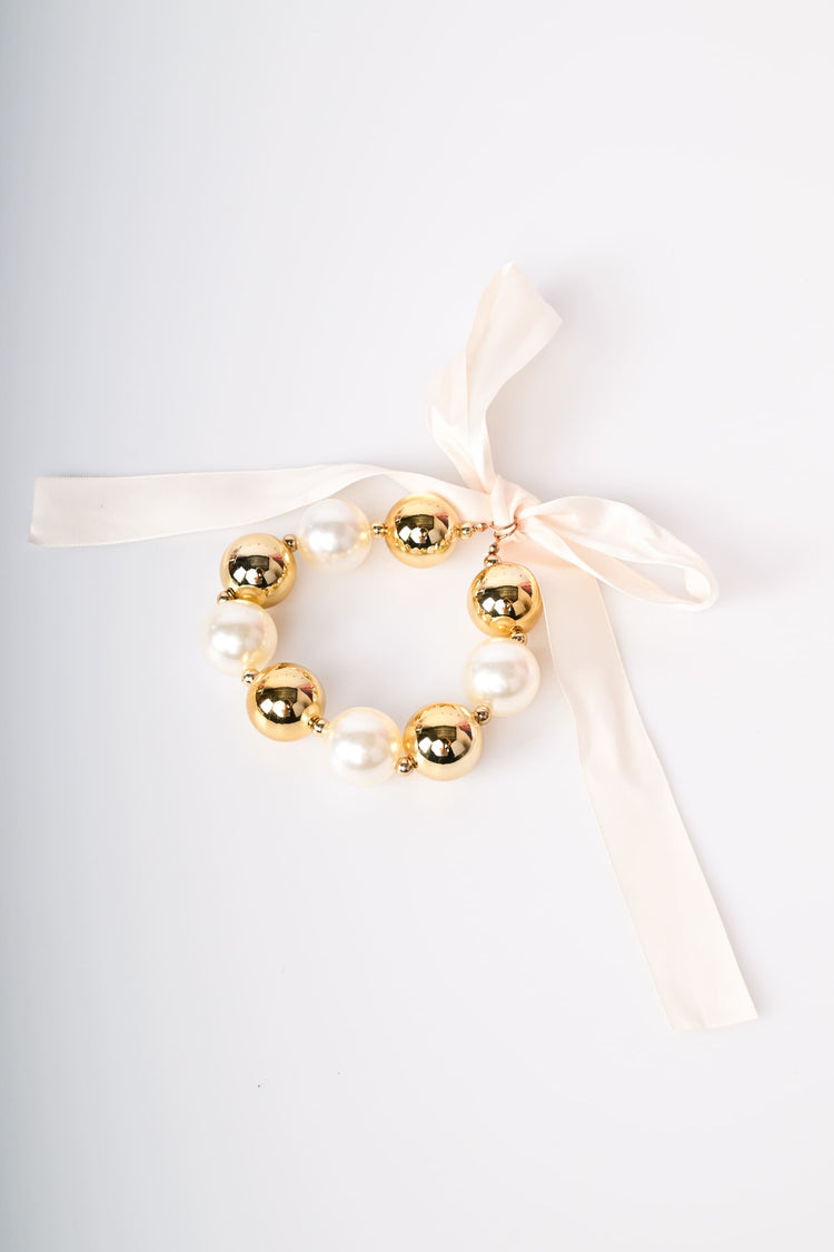 Chocker con perle e nastrino