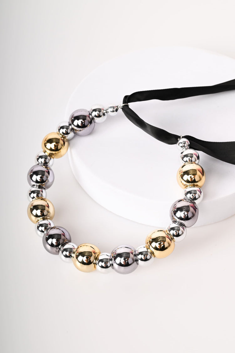 Chocker con sfere e nastrino