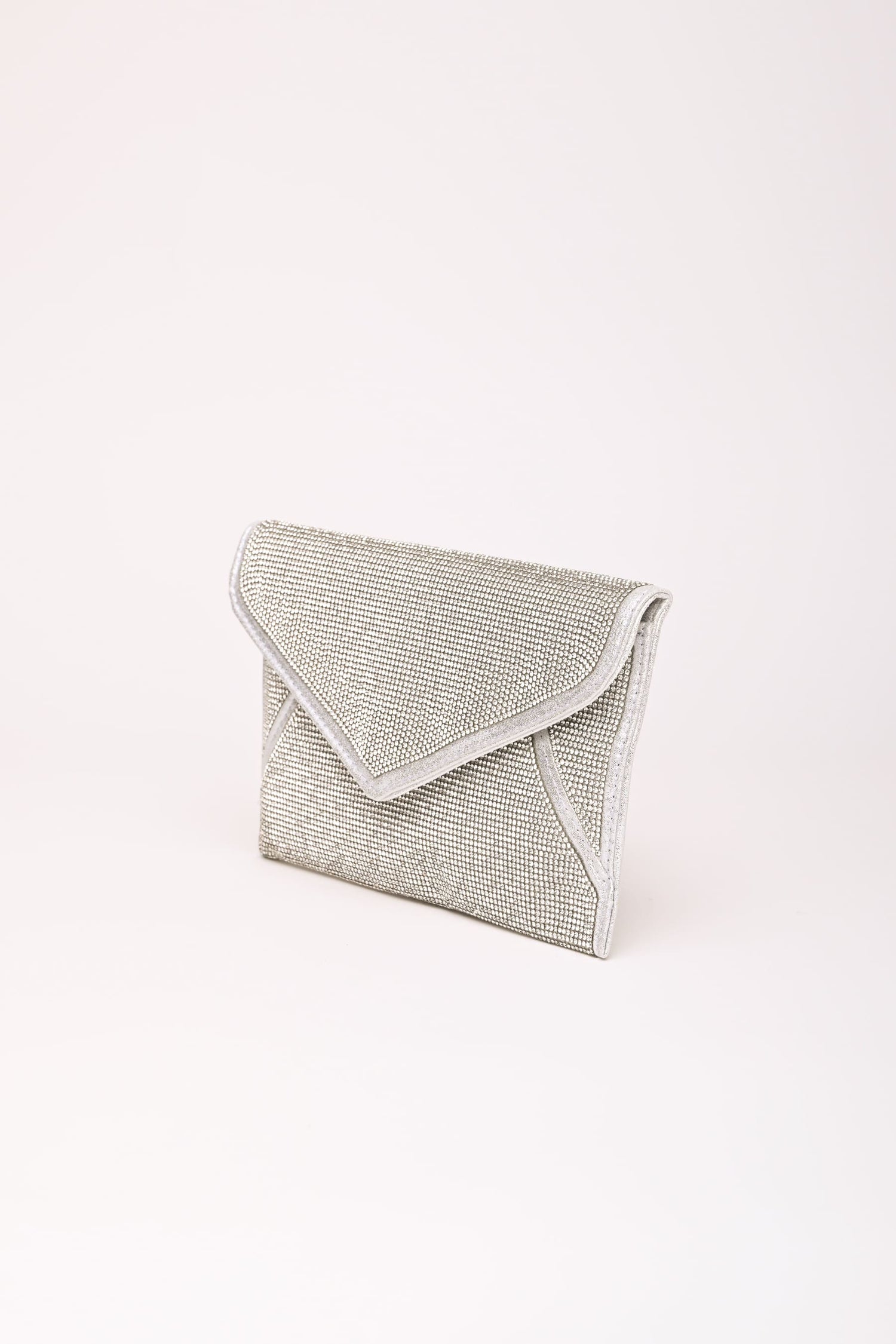 YL16518AR-25_2_2