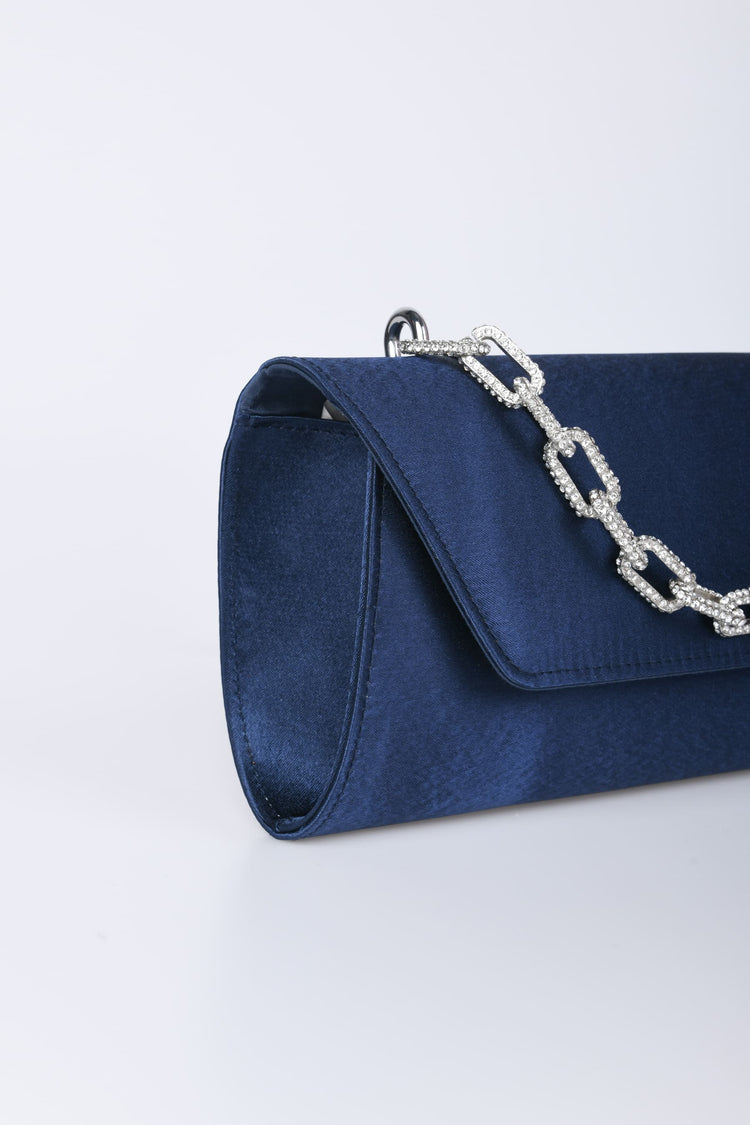 Pochette in raso con manico in strass