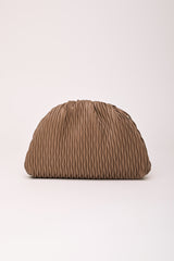 Pochette in similpelle goffrata