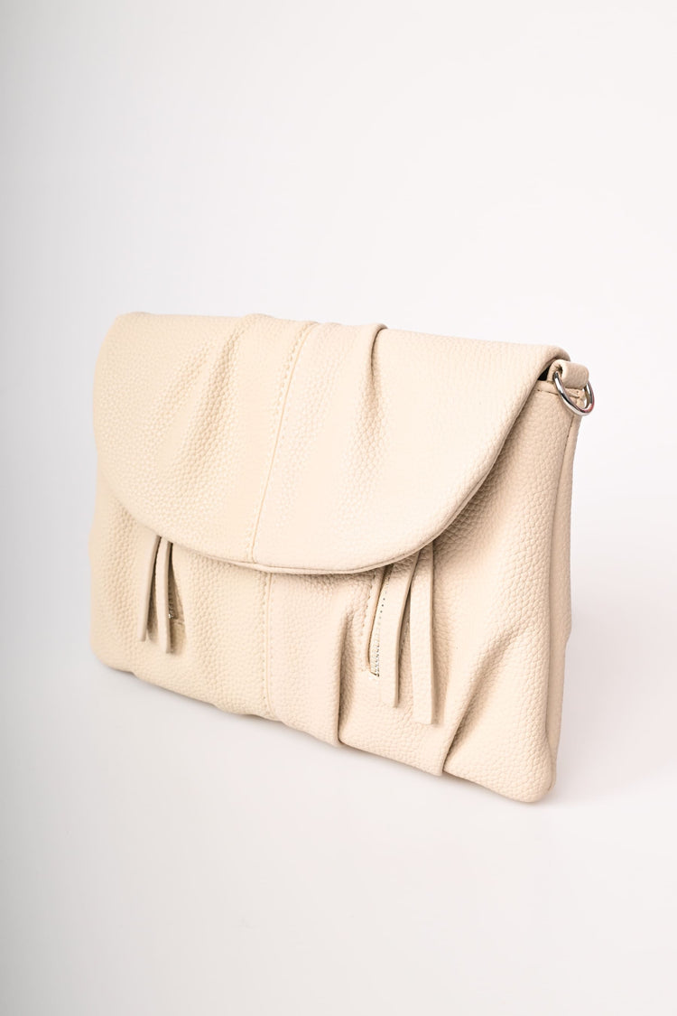 Borsa in similpelle martellata