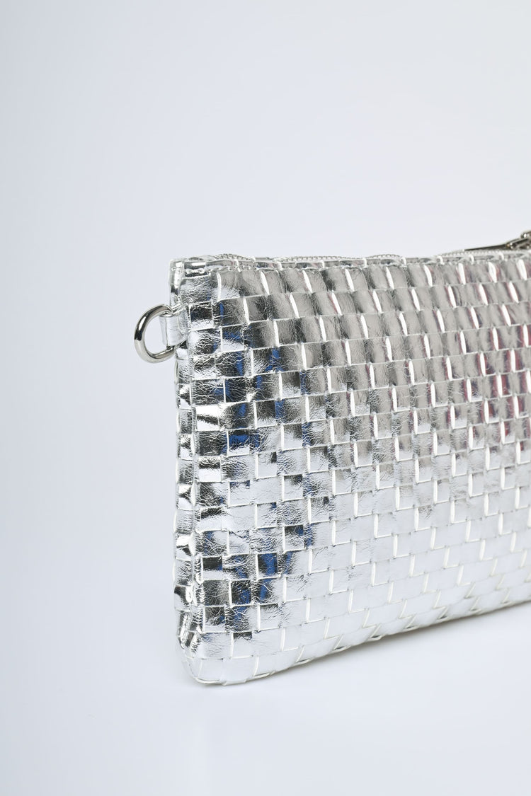 Pochette in similpelle intrecciata
