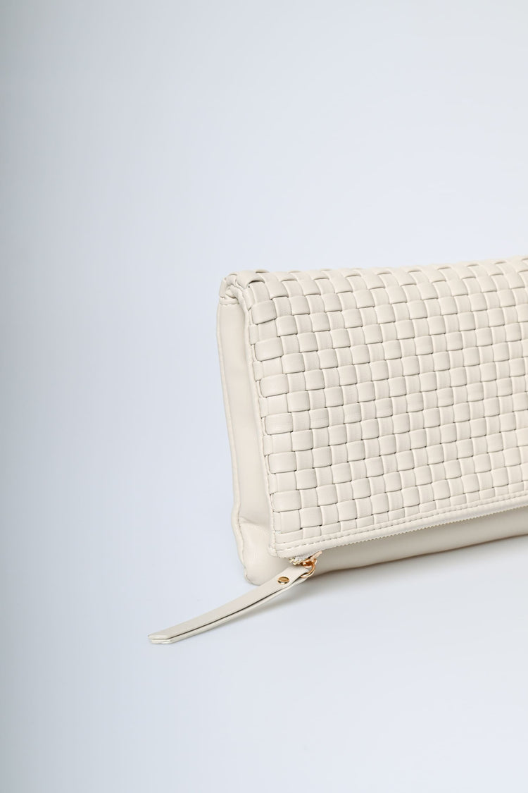 Pochette in similpelle intrecciata avorio con zip
