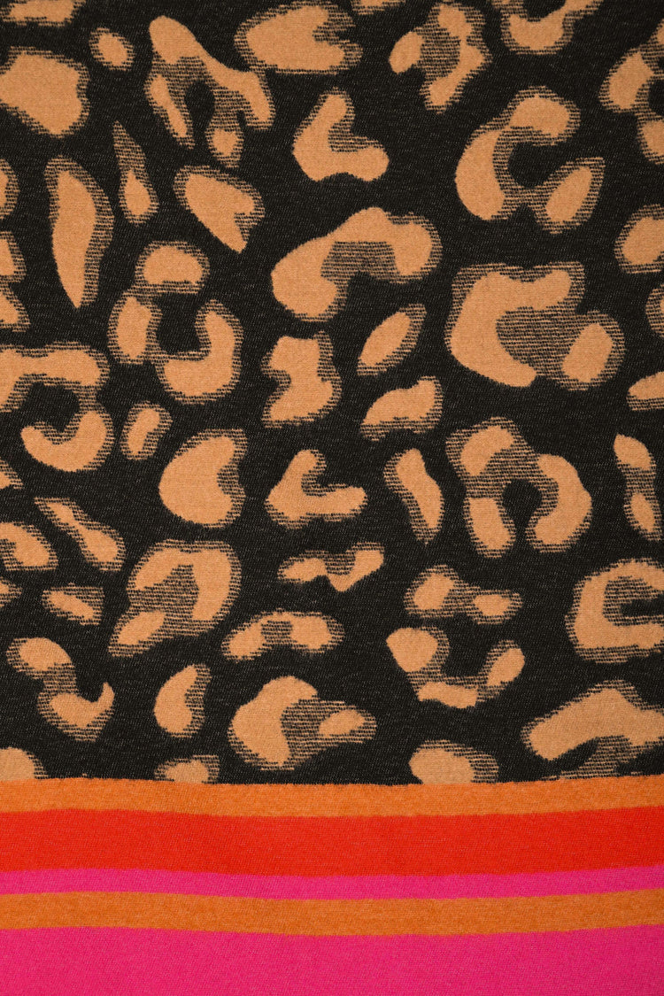 Sciarpa in jacquard leopardato