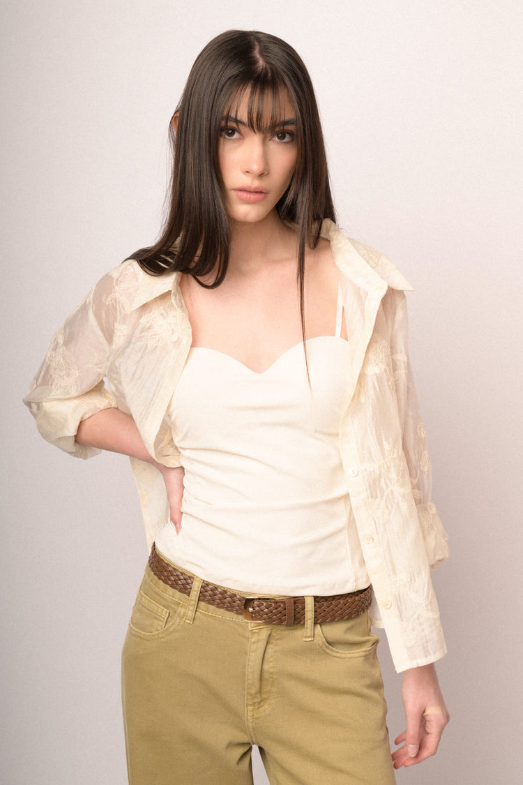 Camicia in organza beige con ricami