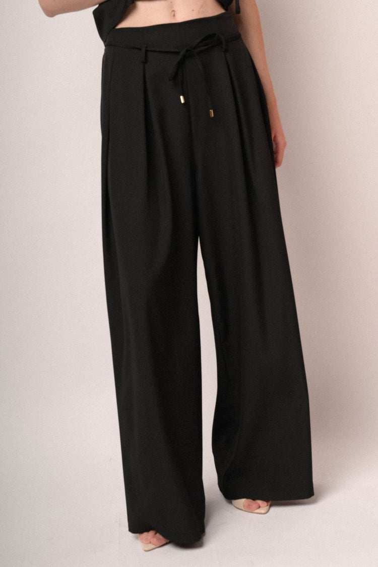 Pantaloni palazzo neri con pince