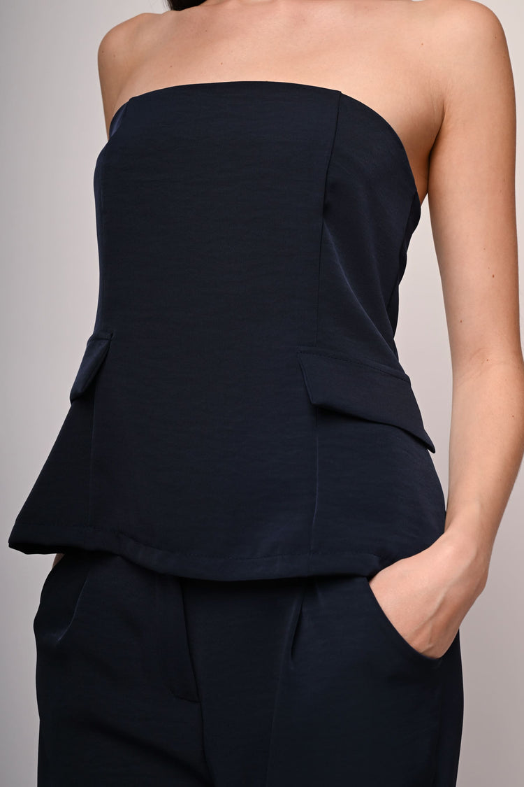 Top a fascia con tasche