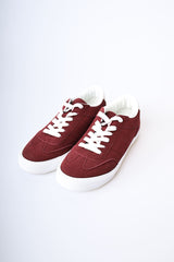 Sneakers in faux suede