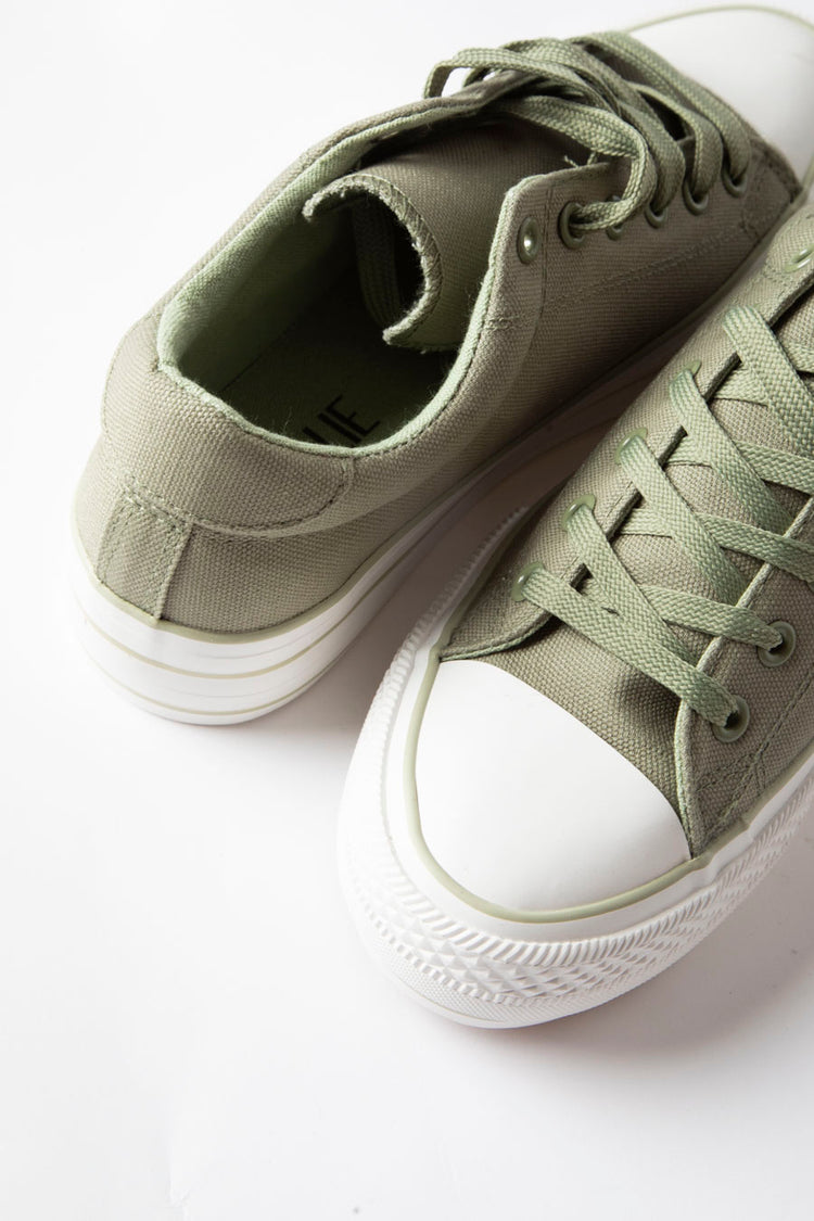 Sneakers in tela